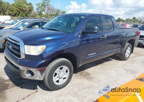 2011 Toyota Tundra Grade V6 z USA, uszkodzony, nr VIN 5TFRU5F12BX024285